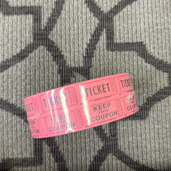 2,000 Pink Raffle Tickets - Picture 1 of 3